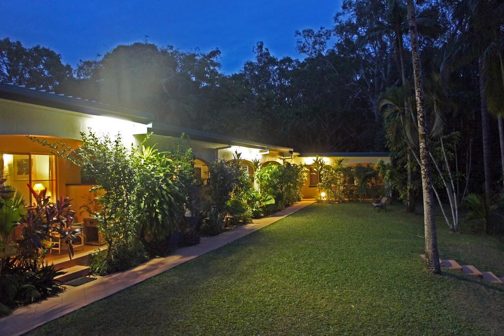 Villa Marine Holiday Apartments Cairns 요키스넙 외부 사진