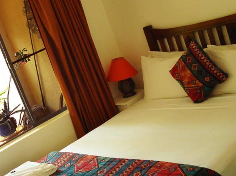 Villa Marine Holiday Apartments Cairns 요키스넙 외부 사진